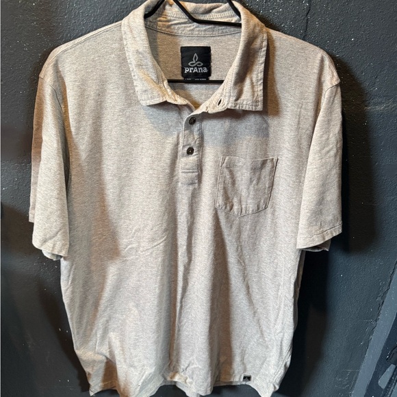 Men’s Prana Tan Polo Shirt Casual Knit - Picture 1 of 3